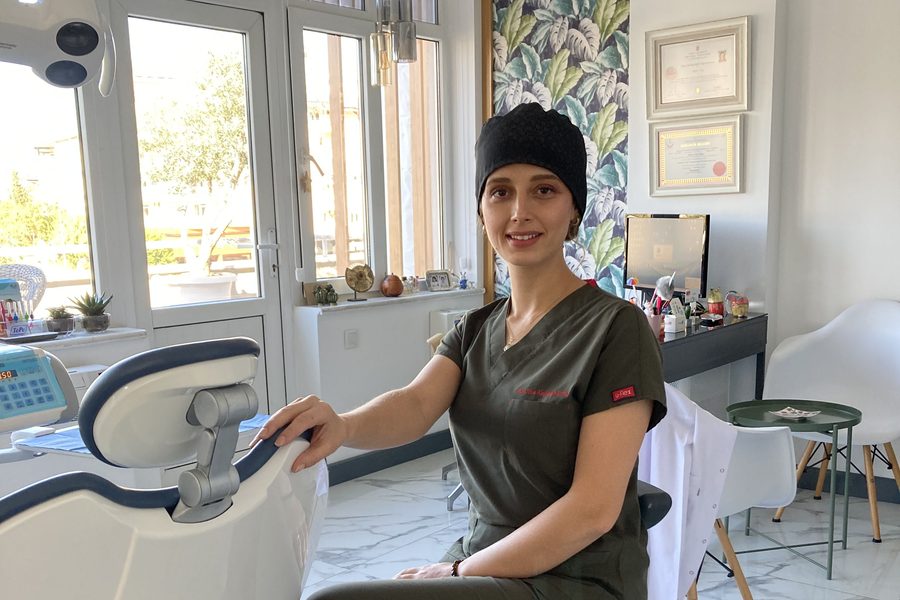 Dr. Dt. Tuba Akcakus Battal — laser whitening specialist consultation